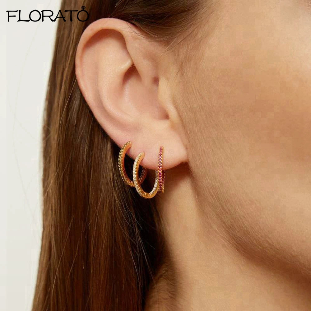 Boucles d'oreilles créoles minimales rouges pour femmes, cristal, petit Huggie, boucle d'oreille cartilage mince, piercing 147 us, bijoux, cadeau, contre-indiqué, 2 pièces