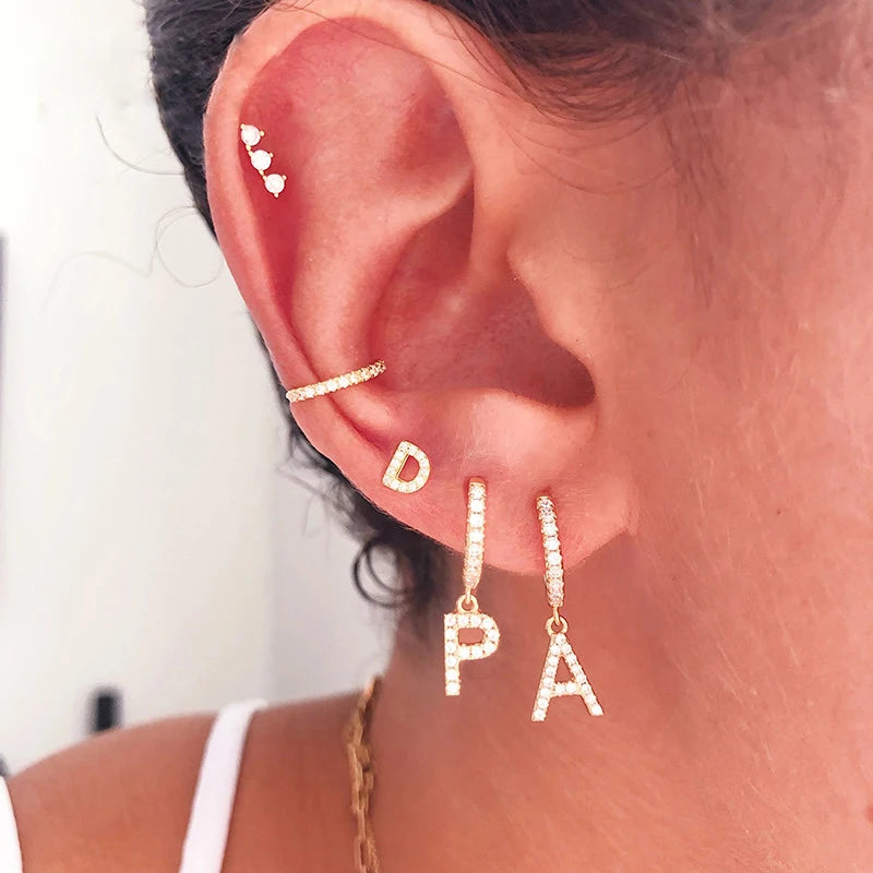 26 lettres anglaises cubique Zircon oreille Piercing boucle d'oreille cuivre initiale oreille cercle boucles d'oreilles pour femmes fille été bijoux