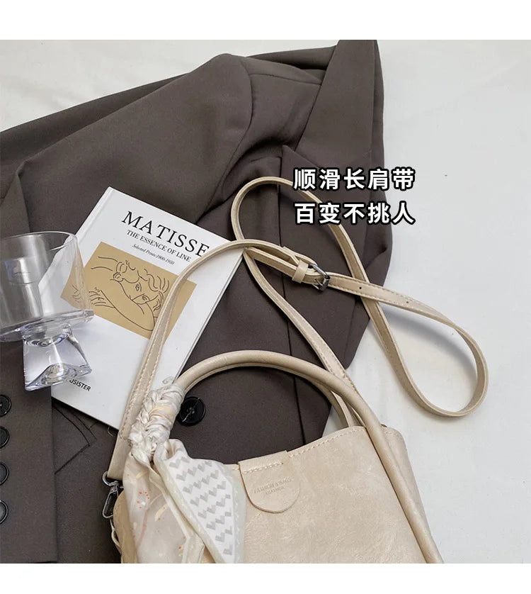 2025 printemps/été Style populaire, luxe léger pour femmes Texture haut de gamme-sac à bandoulière seau riche-mode tendance