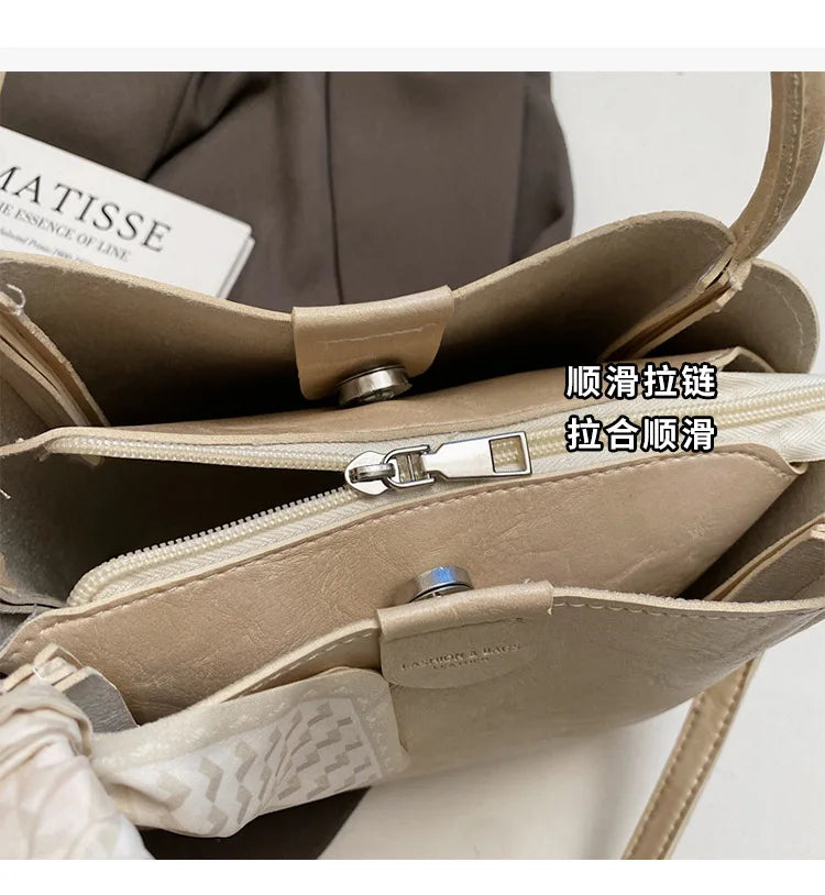 2025 printemps/été Style populaire, luxe léger pour femmes Texture haut de gamme-sac à bandoulière seau riche-mode tendance