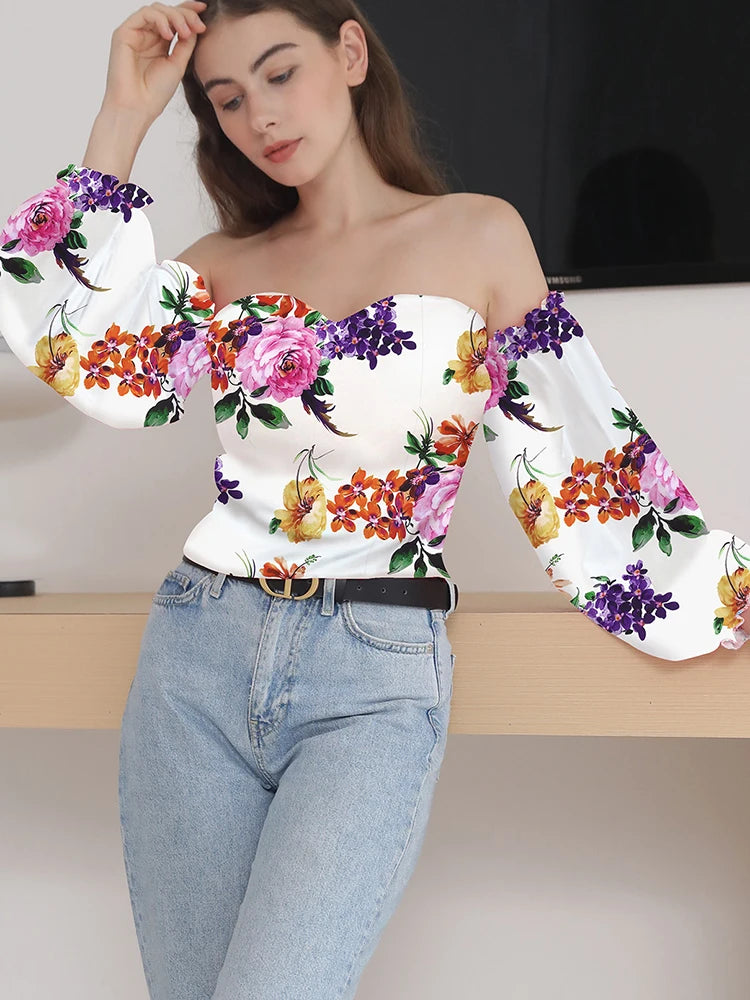 chemises et blouses sexy,chemisier courte fleuris blanche femme nouvelle collection 2024,vêtements femmes tendances 2024,blouse a épaule dénudé manche longue femme,haut dos nus femme elegant chic