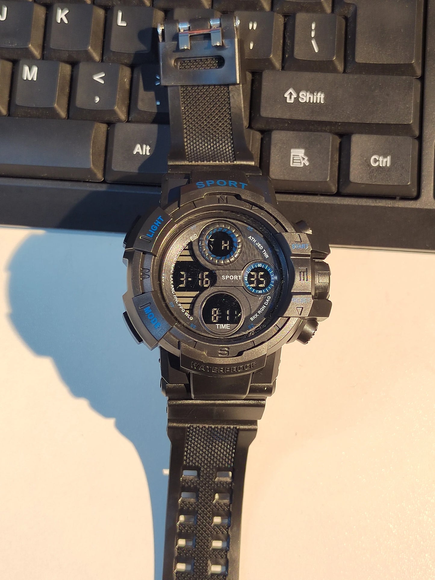 YIKAZE montre numérique noire pour hommes montres de sport étanche chronographe extérieur horloge à main G infanterie choc étudiant montre-bracelet