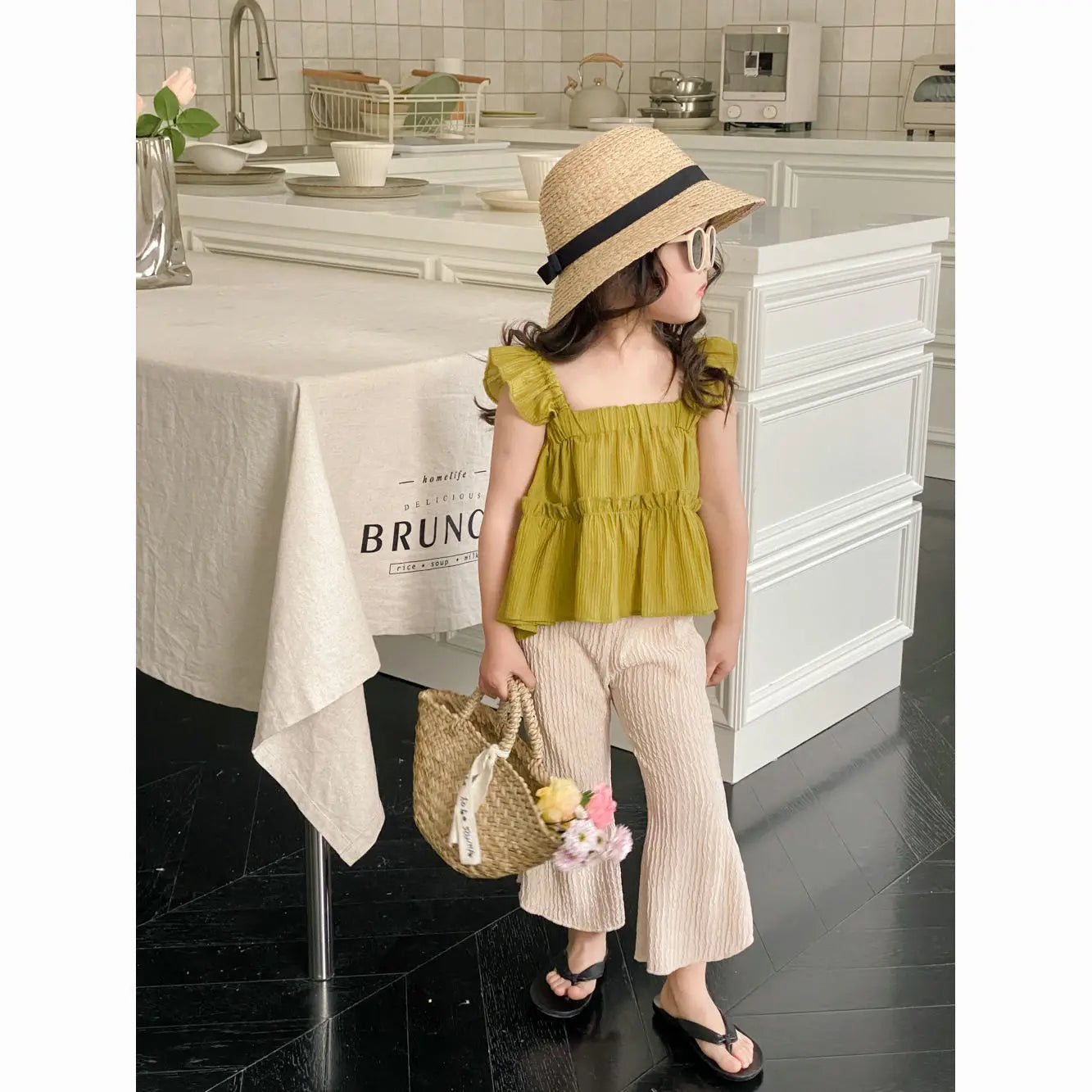 Baby Girls Suits Summer Fly Sleeve Vest Shirt+Leg Pants 2Pcs Sets Children Kids Clothing Sets Girl Outfits Set 2-6Yrs