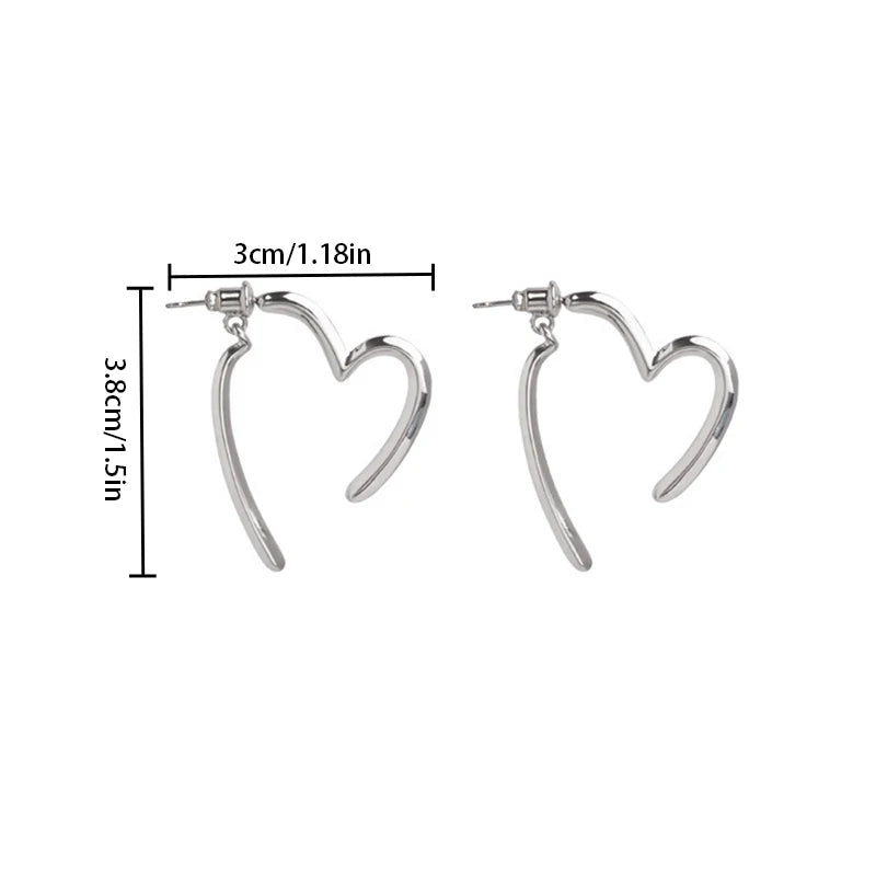 Boucles d'oreilles d'amour de personnalité pour femmes, Design de Niche, boucles d'oreilles dorées pour filles, bijoux simples, cadeau argenté