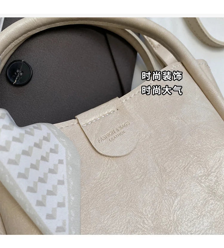 2025 printemps/été Style populaire, luxe léger pour femmes Texture haut de gamme-sac à bandoulière seau riche-mode tendance