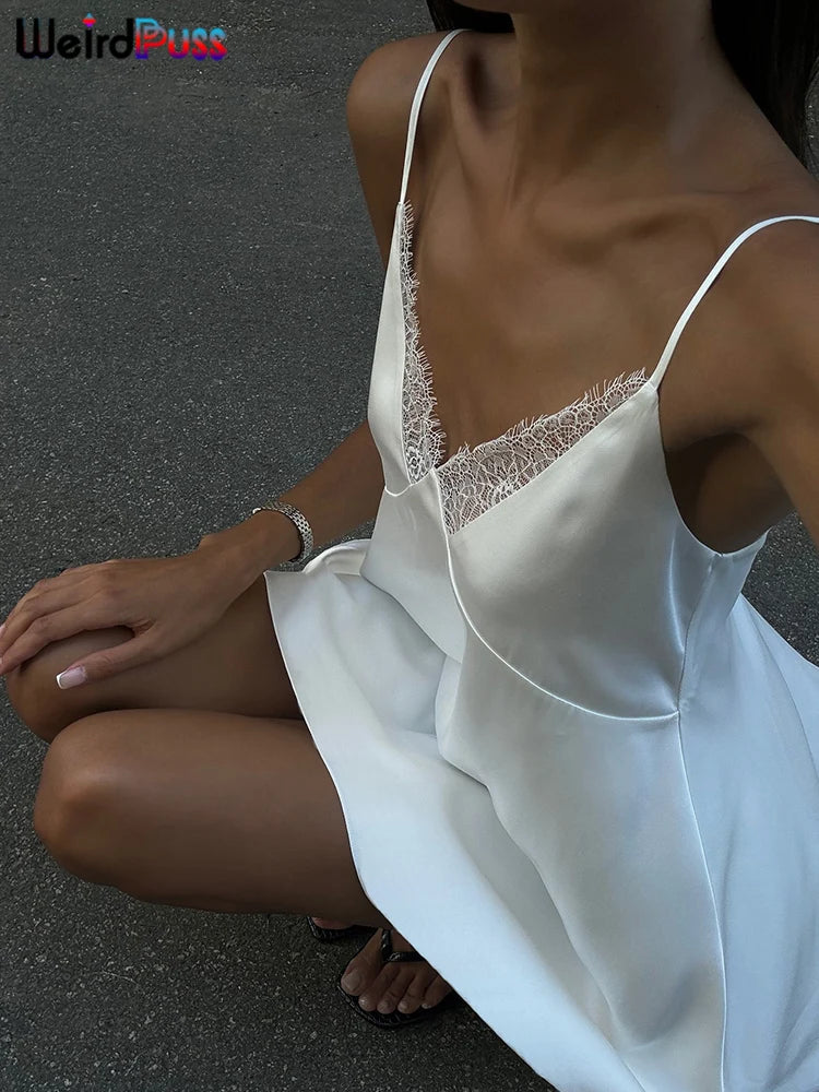 Bizarre chat Y2K robe à col en v femmes tendance d'été sans manches dos nu maille soie Patchwork élégant fête d'anniversaire bal ample moulante